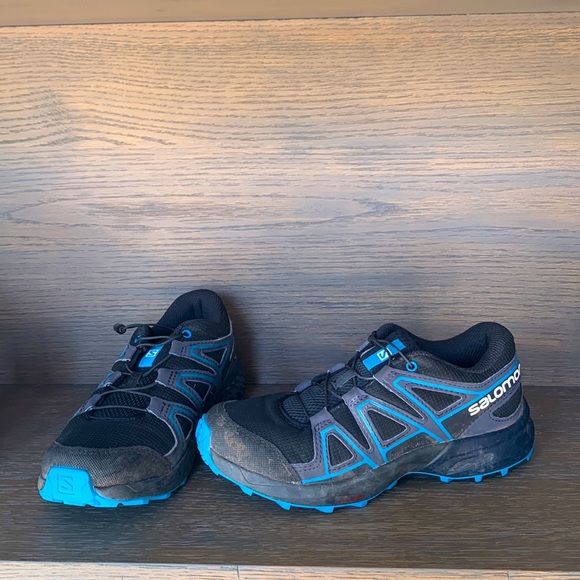 salomon girls shoes